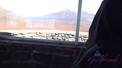 Hawaiian POV With Smoking Babe