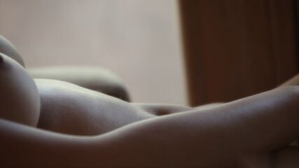 Sexy Solo Babe Gets Wet